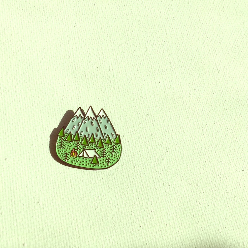 Mountain enamel pin